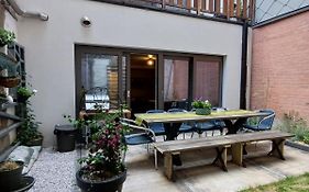 R&N Green Breeze Apartments -Two Apartments Together